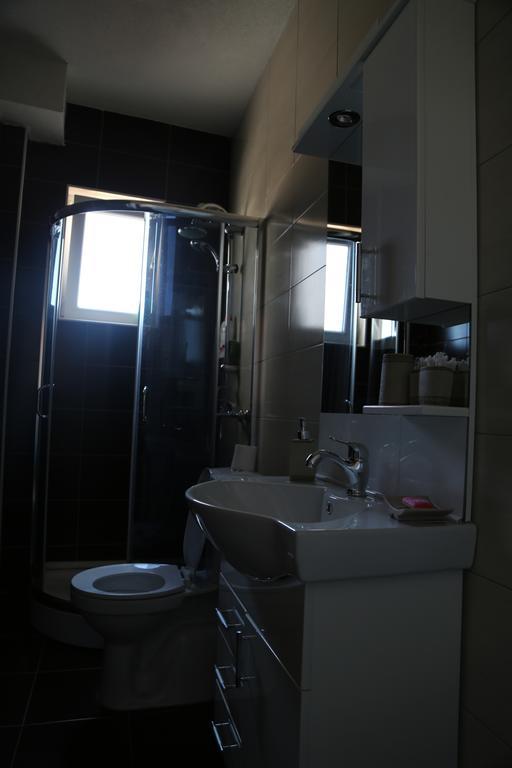 פריזרן Hotel Antika חדר תמונה