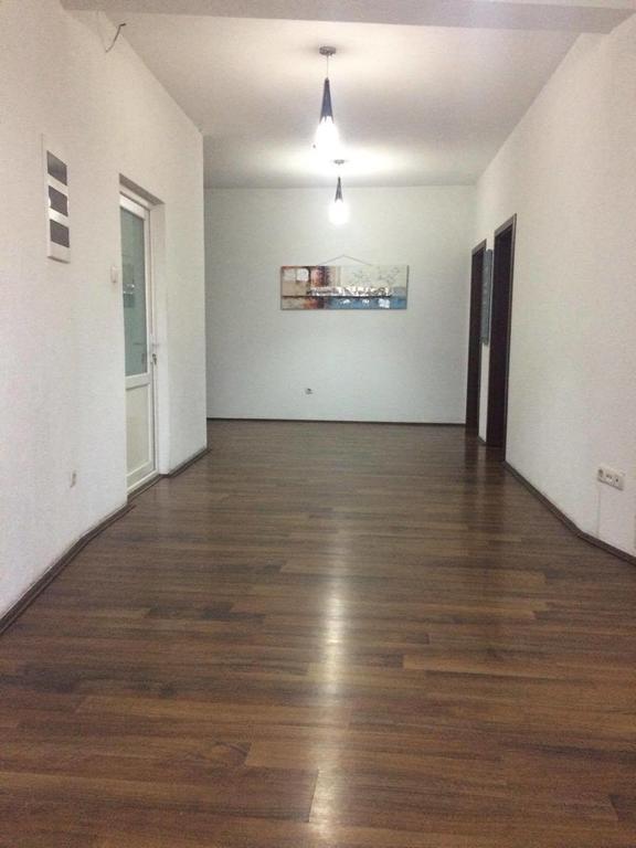 פריזרן Hotel Antika מראה חיצוני תמונה