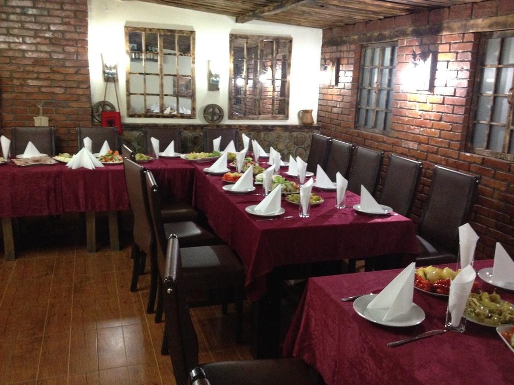 פריזרן Hotel Antika מראה חיצוני תמונה